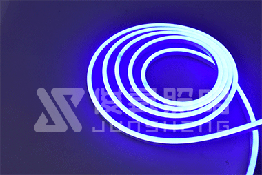 LED light strip manufacturers estimate that the occupation rate of LED indoor lighting products may reach 50% in 2020